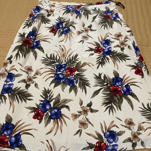 Charter Club midi skirt 💯 % silk 8P floral print - Picture 1 of 6